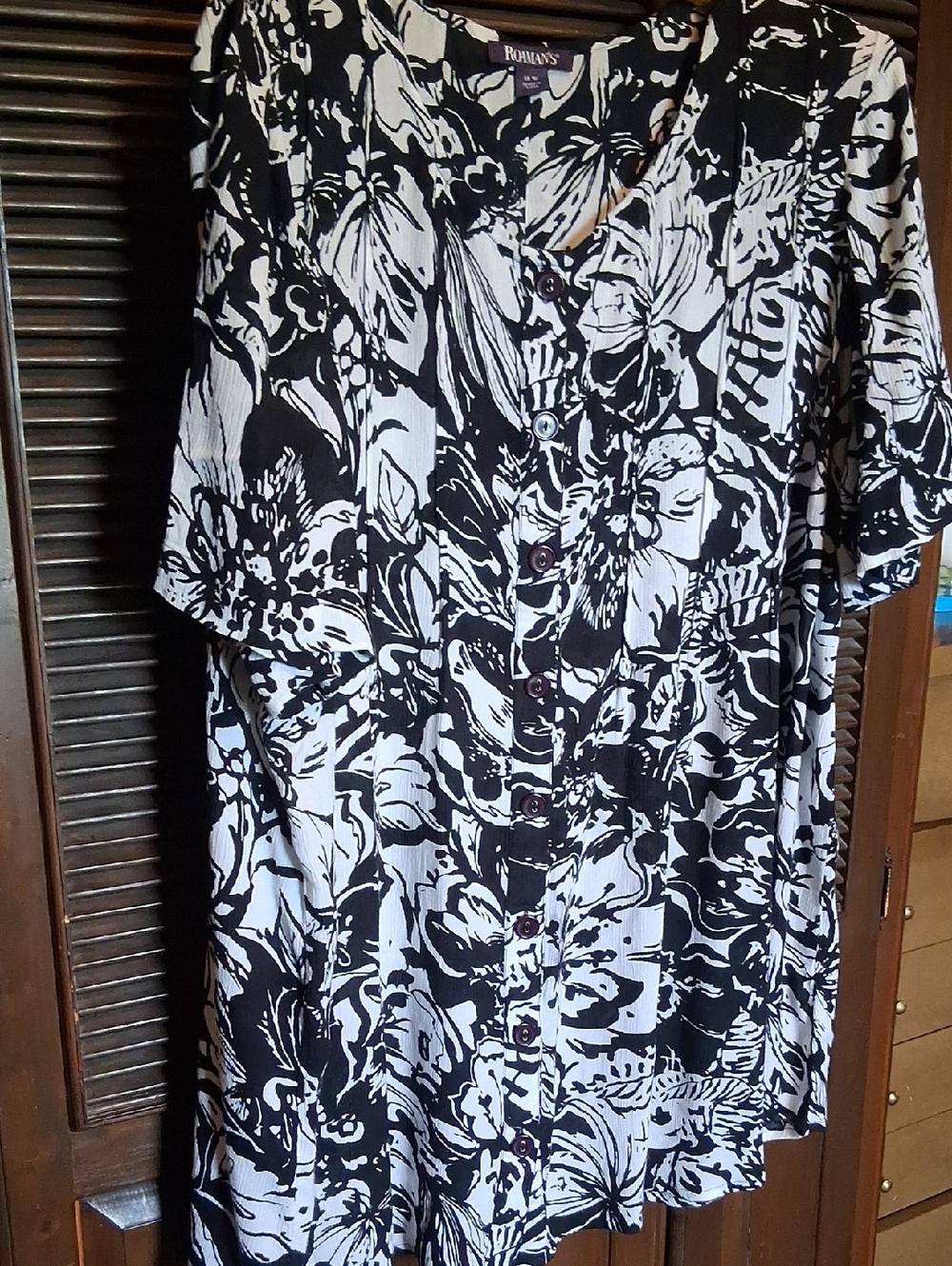 Women's Flowy Floral Tunic By Romans Size 18W